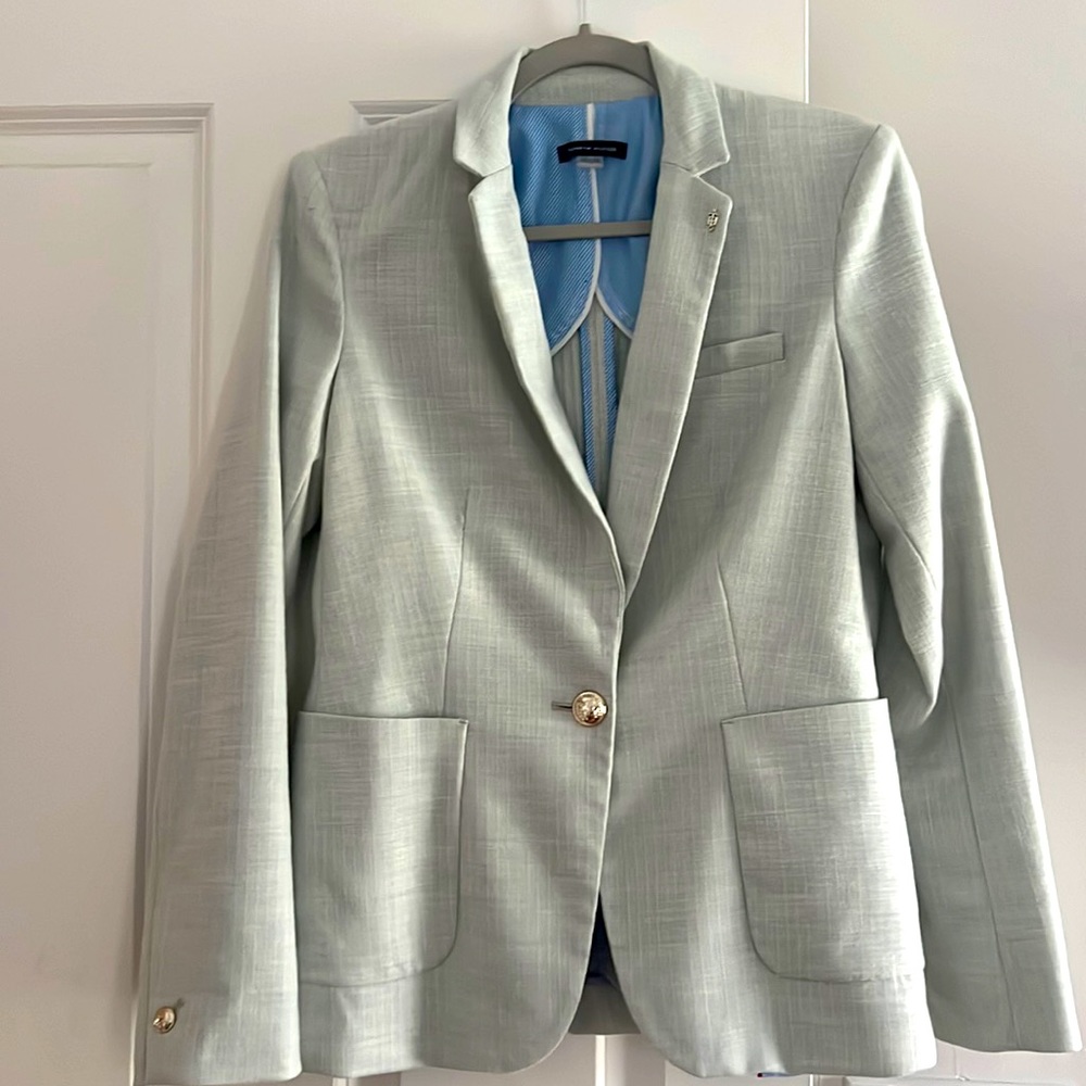 Mint condition Tommy Hilfiger blue and grey plaid blazer